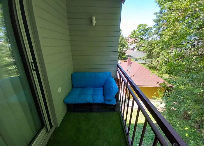 In 45323 アパート *